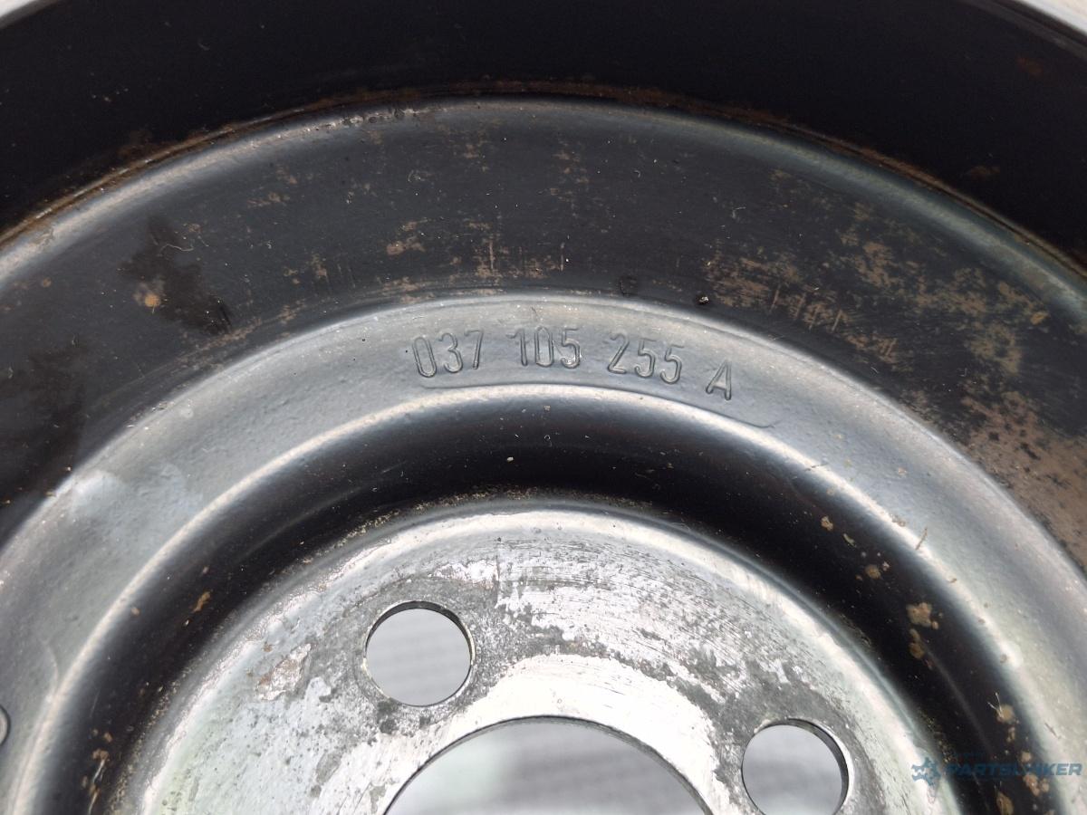 Fulie vibrochen curea accesorii VOLKSWAGEN VENTO (1H2) [ 1991 - 1998 ] 1.8 (AAM) 55KW|75HP OEM 037105255A