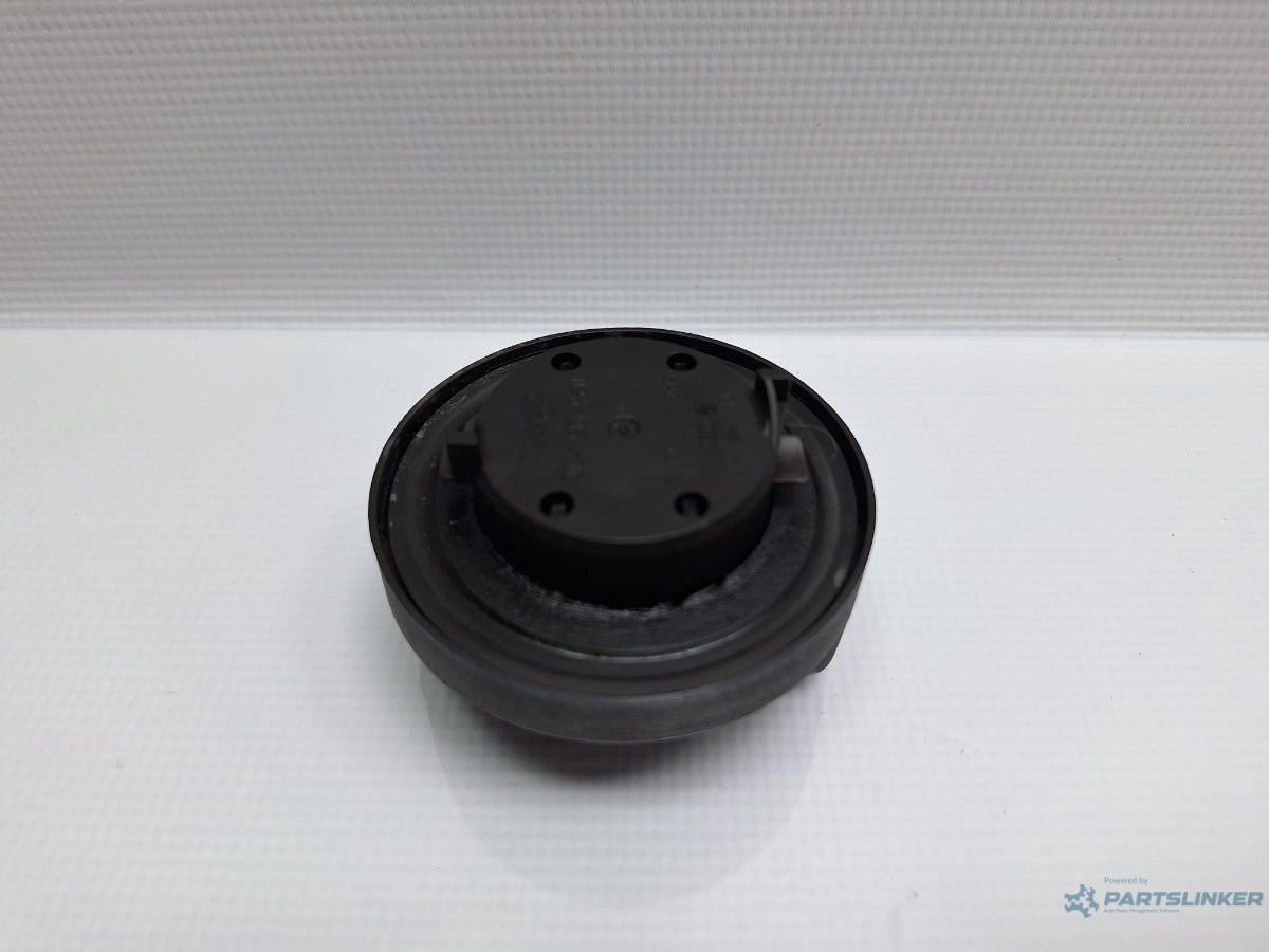 Buson ulei VOLKSWAGEN VENTO (1H2) [ 1991 - 1998 ] 1.8 (AAM) 55KW|75HP 026103485