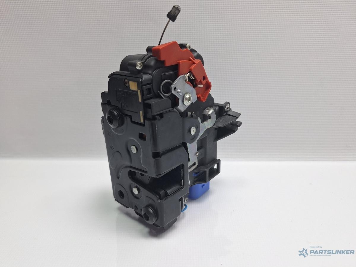 Broasca usa stanga fata VOLKSWAGEN TOURAN (1T1, 1T2) [ 2003 - 2010 ] TDI (BMN) 125KW|170HP OEM 3D1837015AB
