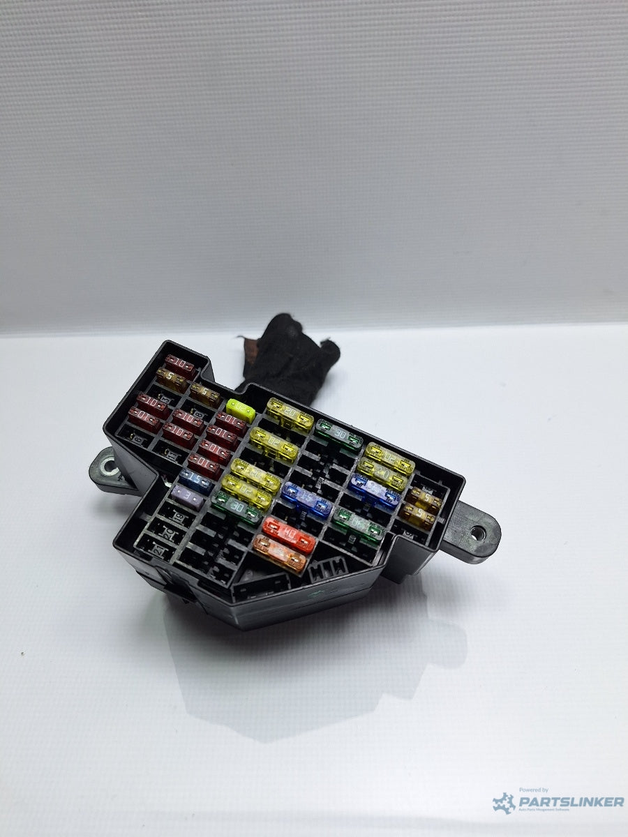 Panou sigurante VOLKSWAGEN TOURAN (1T1, 1T2) [ 2003 - 2010 ] TDI (BMN) 125KW|170HP 3C2941824