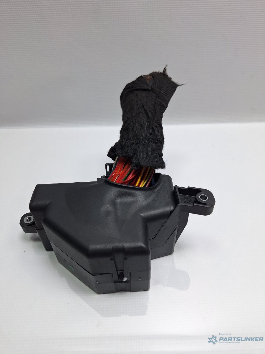 Panou sigurante VOLKSWAGEN TOURAN (1T1, 1T2) [ 2003 - 2010 ] TDI (BMN) 125KW|170HP 3C2941824