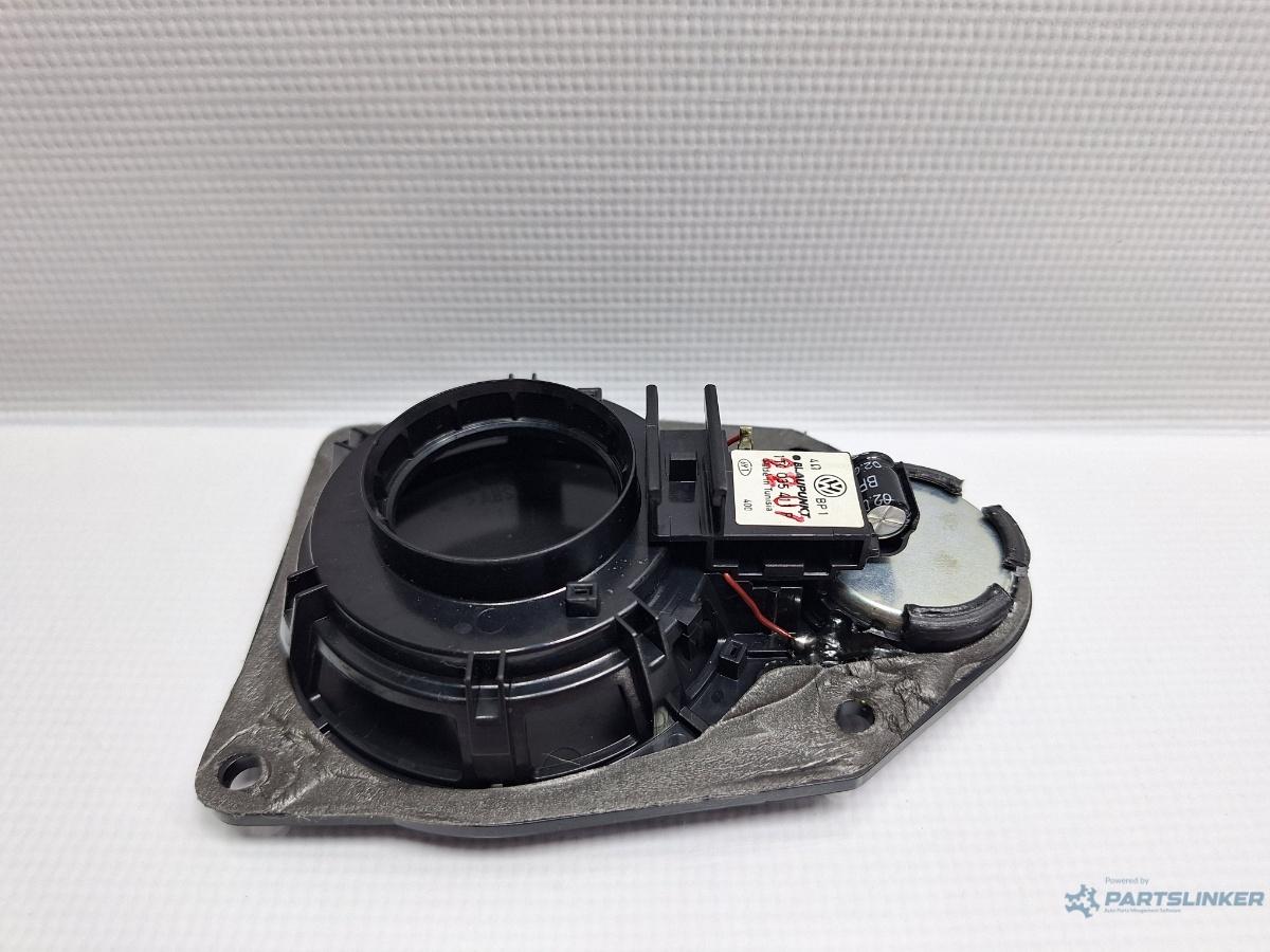 Cadru difuzor lateral VOLKSWAGEN TOURAN 1T1, 1T2 2003 - 2010 2.0 TDI BMN 1T0035411P
