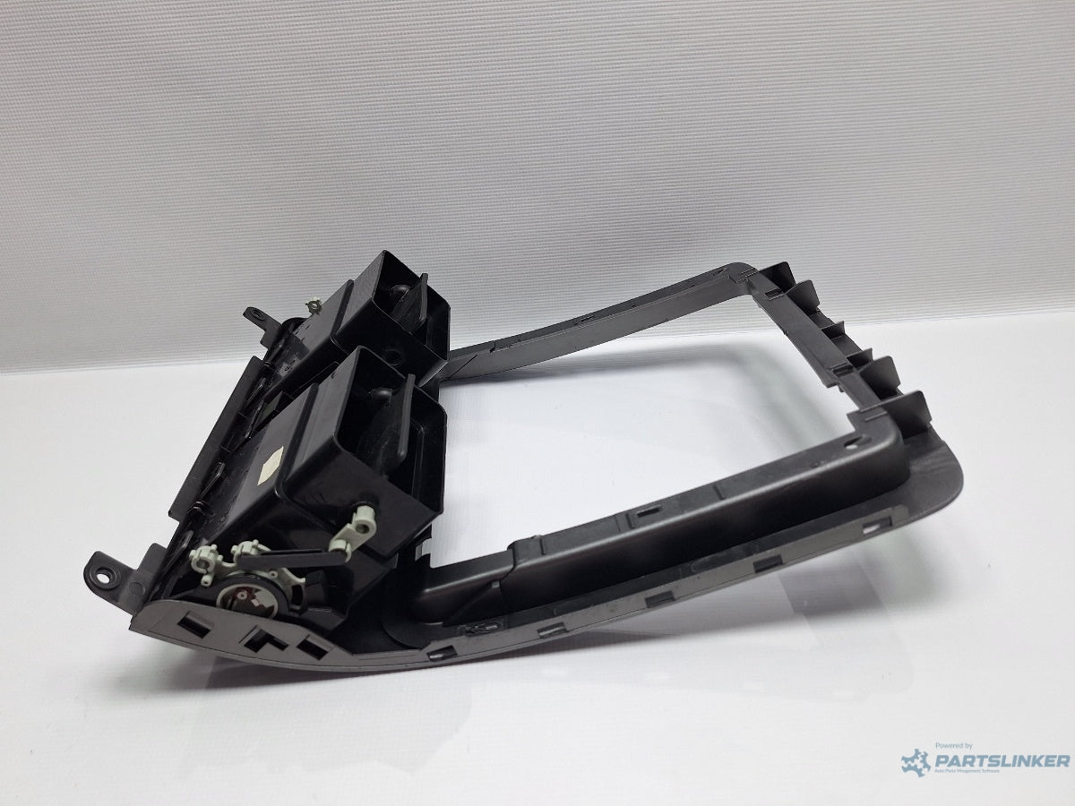 Guri ventilatie centrale VOLKSWAGEN TOURAN (1T1, 1T2) [ 2003 - 2010 ] TDI (BMN) 125KW|170HP 1T1819728C