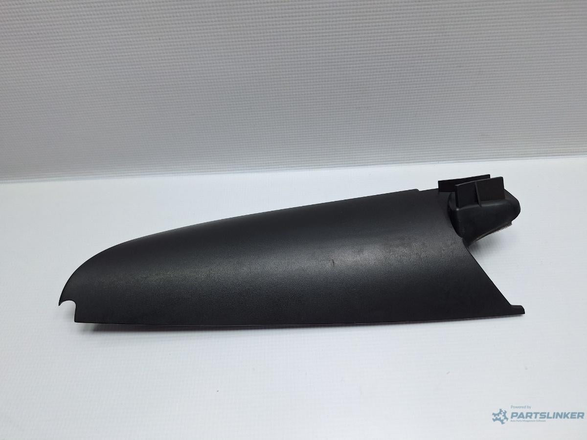 Ornament usa stanga fata VOLKSWAGEN TOURAN (1T1, 1T2) [ 2003 - 2010 ] TDI (BMN) 125KW|170HP OEM 1T0837973B