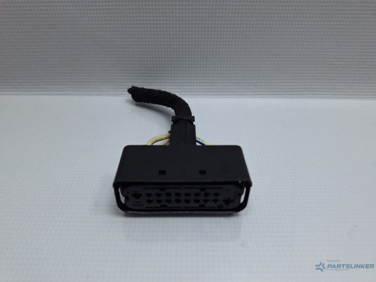 Mufa conector motoras macara spate VOLKSWAGEN TOURAN (1T1, 1T2) [ 2003 - 2010 ] TDI (BMN) 125KW|170HP 1J0959383C