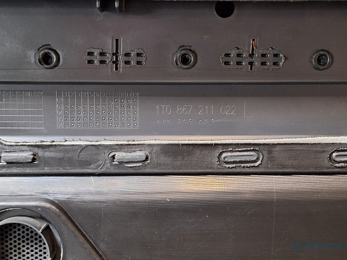 Panou usa stanga spate VOLKSWAGEN TOURAN (1T1, 1T2) [ 2003 - 2010 ] TDI (BMN) 125KW|170HP 1T0867211