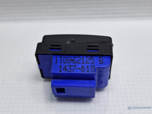 Buton inchidere centralizata VOLKSWAGEN TOURAN (1T1, 1T2) [ 2003 - 2010 ] TDI (BMN) 125KW|170HP 1T0962125B