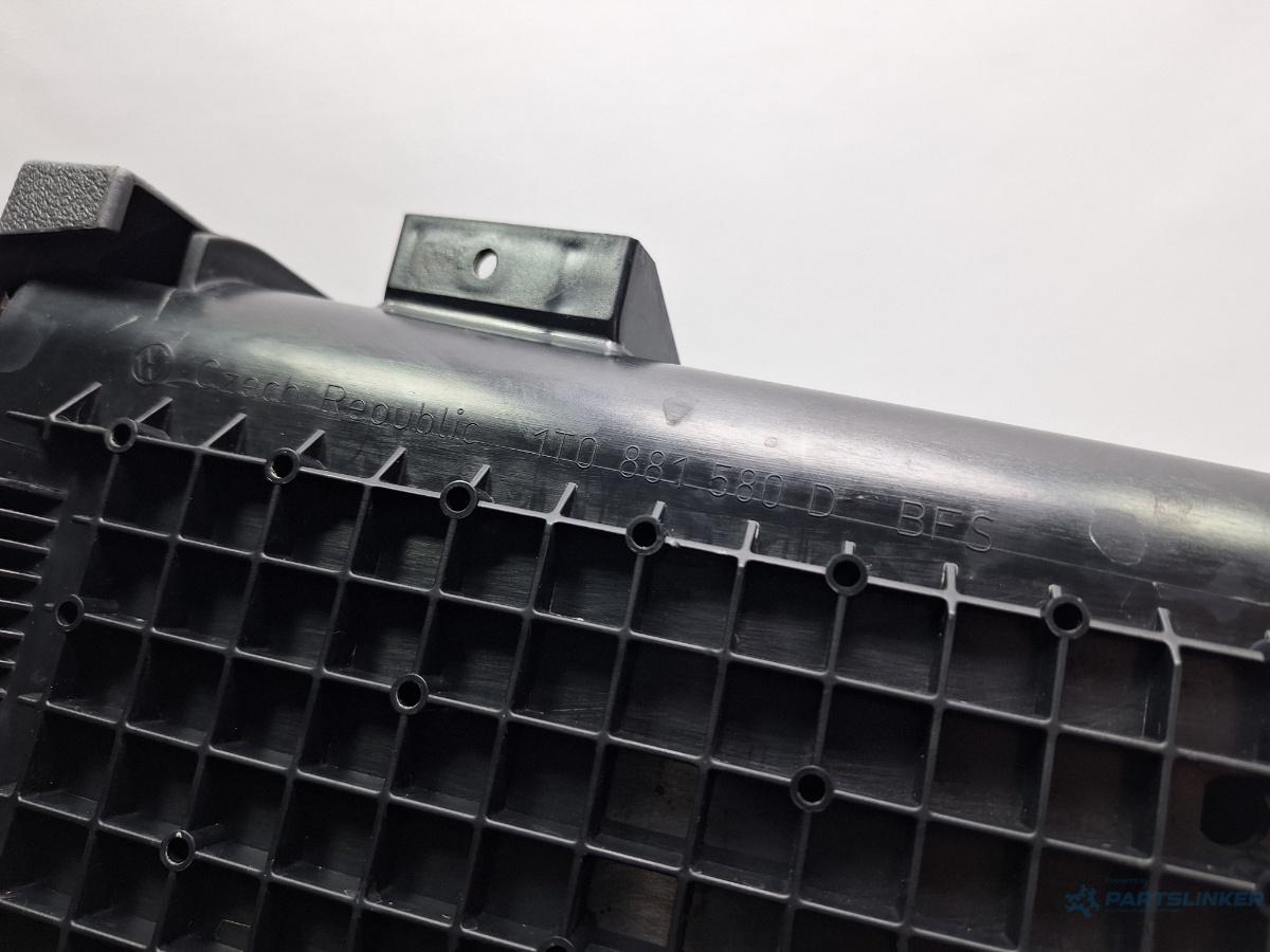 Buzunar scaun dreapta VOLKSWAGEN TOURAN (1T1, 1T2) [ 2003 - 2010 ] TDI (BMN) 125KW|170HP OEM 1T0881580D