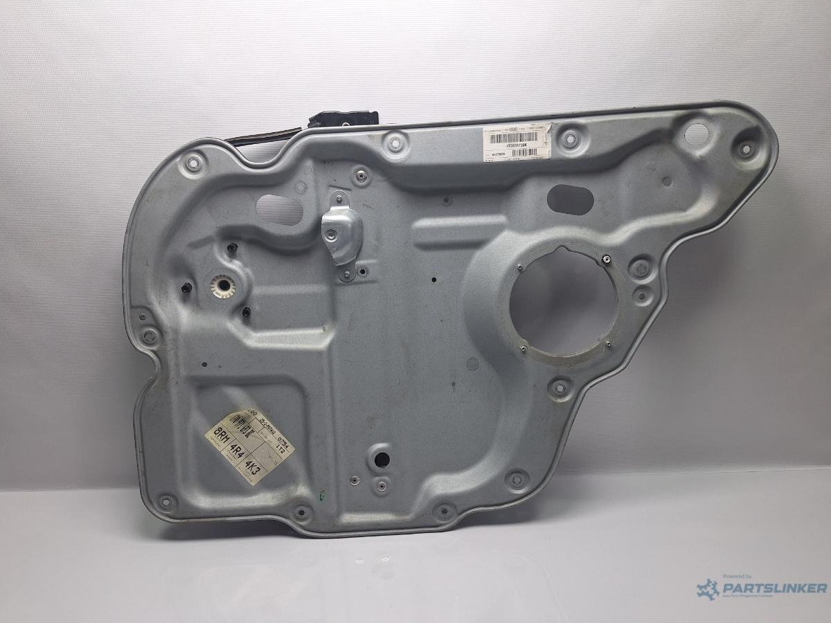Macara geam electric dreapta spate VOLKSWAGEN TOURAN (1T1, 1T2) [ 2003 - 2010 ] TDI (BMN) 125KW|170HP OEM 1T0971693BC , 1T0839730K