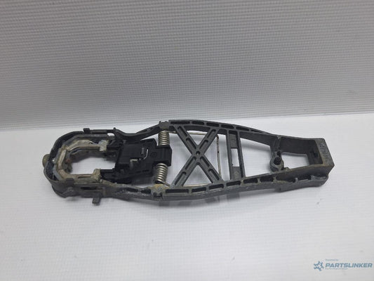Maner/suport exterior usa de incarcare stanga VOLKSWAGEN TOURAN 1T1, 1T2 2003 - 2010 TDI BMN 1T0837885B
