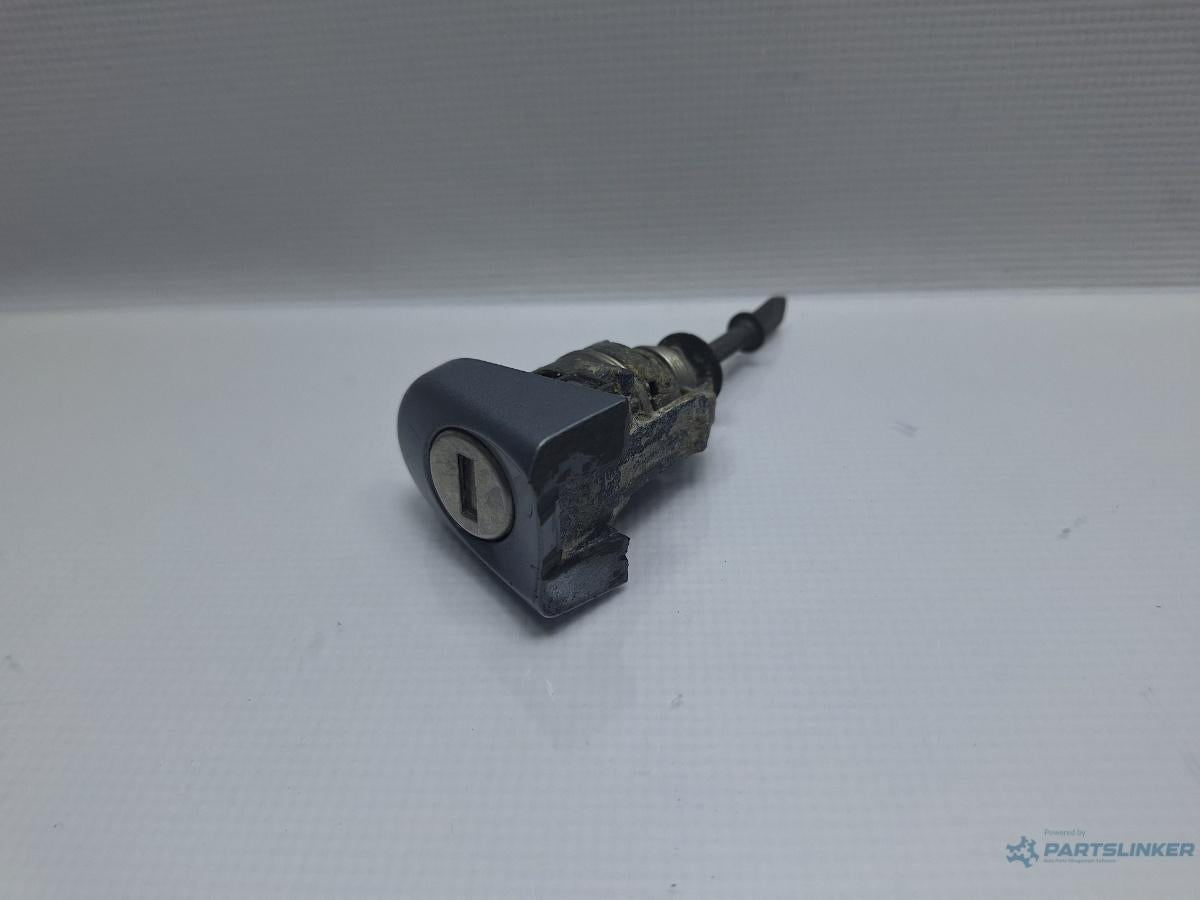 Butuc usa VOLKSWAGEN TOURAN (1T1, 1T2) [ 2003 - 2010 ] TDI (BMN) 125KW|170HP OEM 1T0837157B