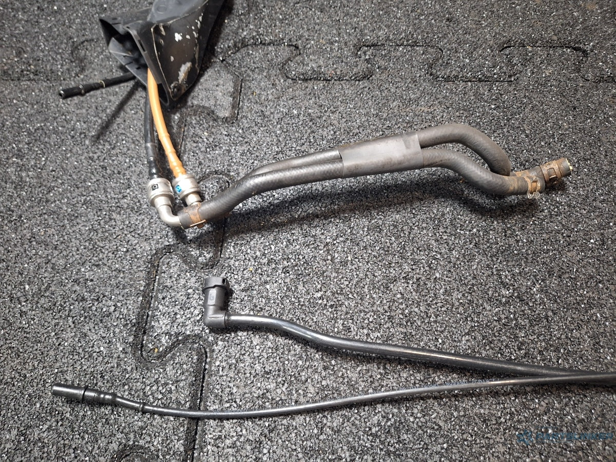 Conducte motorina VOLKSWAGEN TOURAN (1T1, 1T2) [ 2003 - 2010 ] TDI (BMN) 125KW|170HP 1K0201353A , 1K0201901