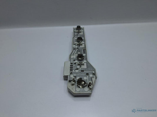 Soclu stop dreapta SKODA FABIA Combi (6Y5) [ 2000 - 2007 ] 1.2 (AZQ, BME) 47KW|64HP OEM 6Y9945258