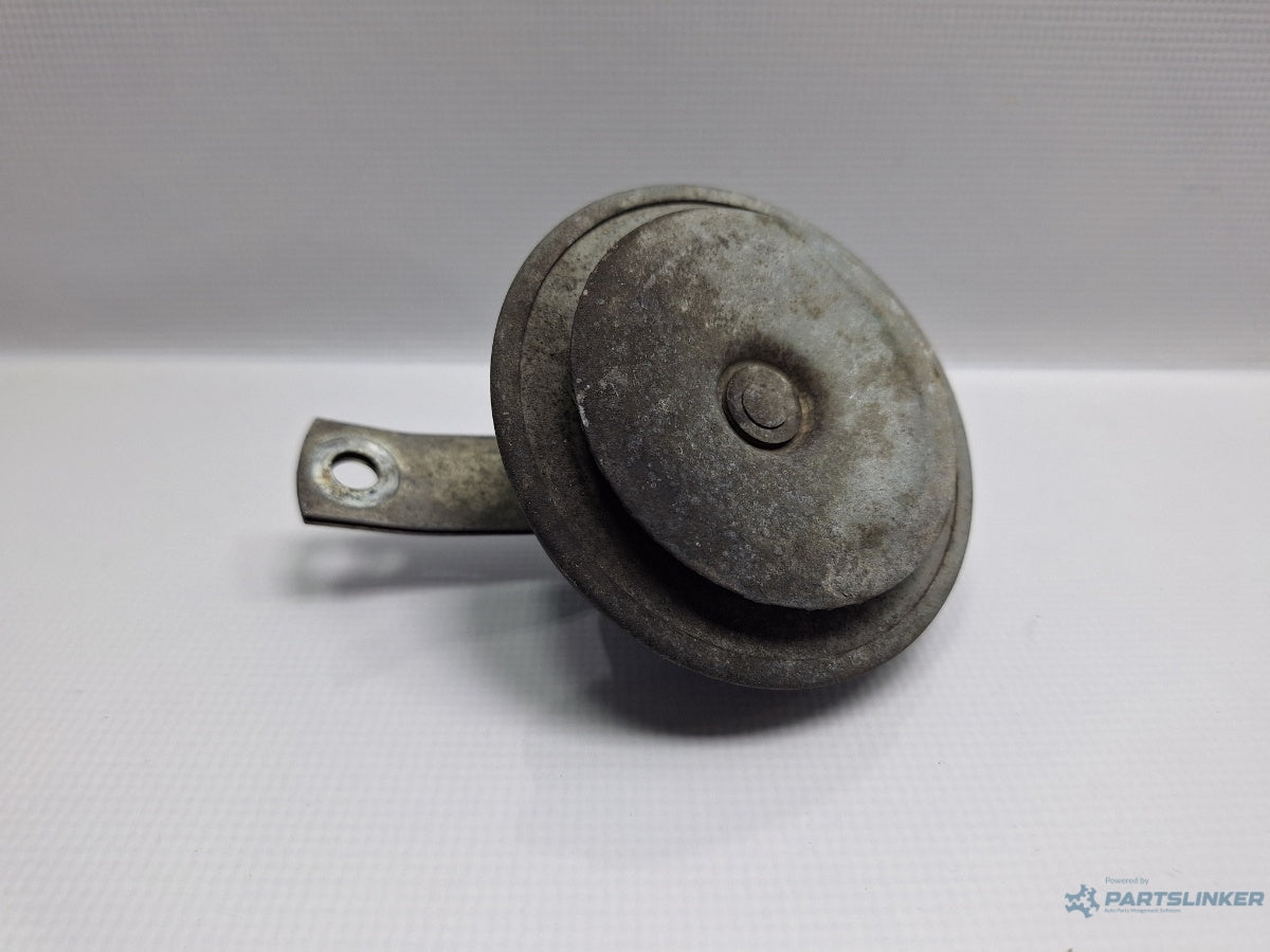 Claxon SKODA FABIA Combi (6Y5) [ 2000 - 2007 ] 1.2 (AZQ, BME) 47KW|64HP 6Y0951101B