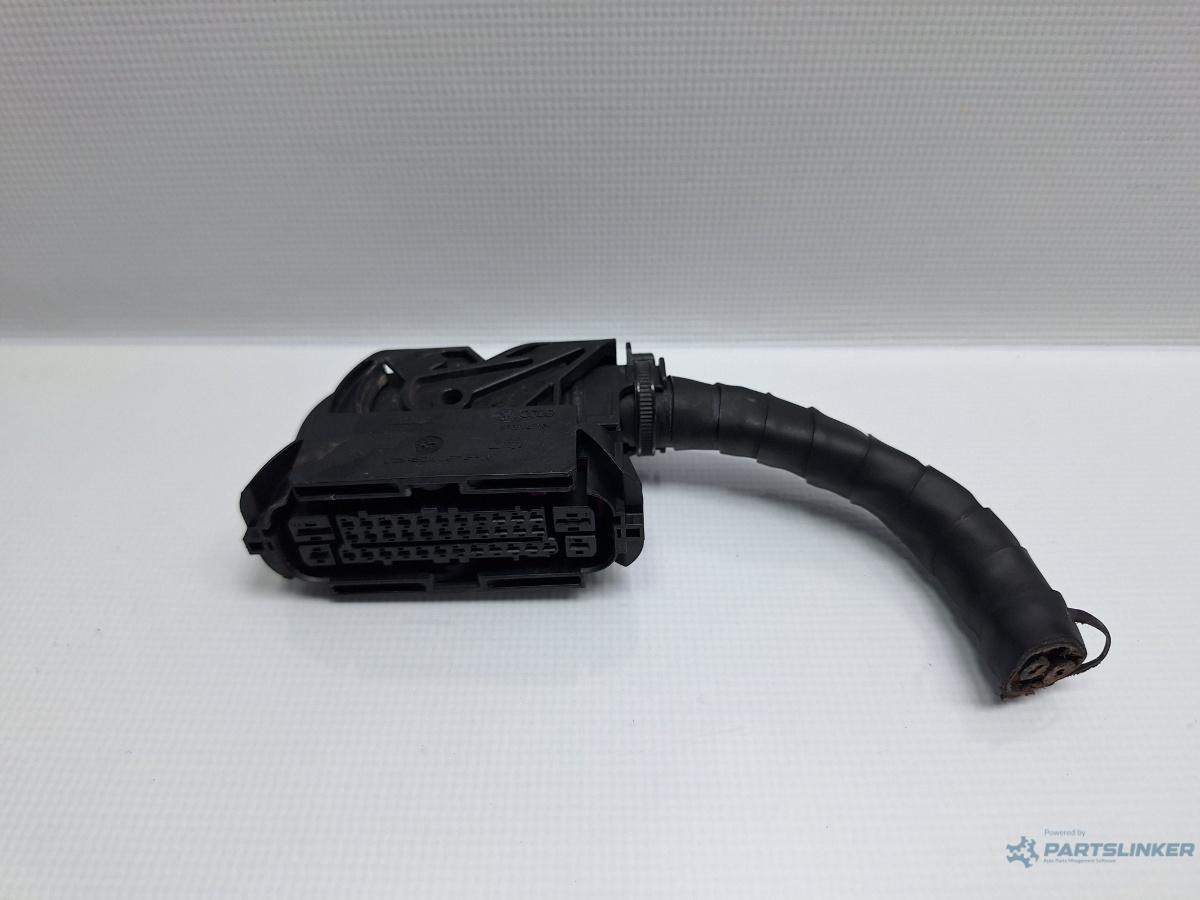 Mufa conector pompa abs SKODA FABIA Combi (6Y5) [ 2000 - 2007 ] 1.2 (AZQ, BME) 47KW|64HP OEM 3C0973038