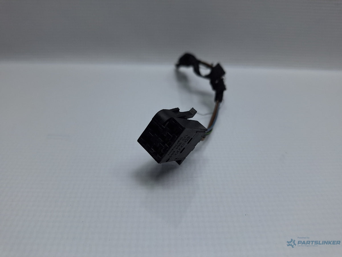 Mufa conector 5 pini SKODA FABIA Combi (6Y5) [ 2000 - 2007 ] 1.2 (AZQ, BME) 47KW|64HP 1J0959869