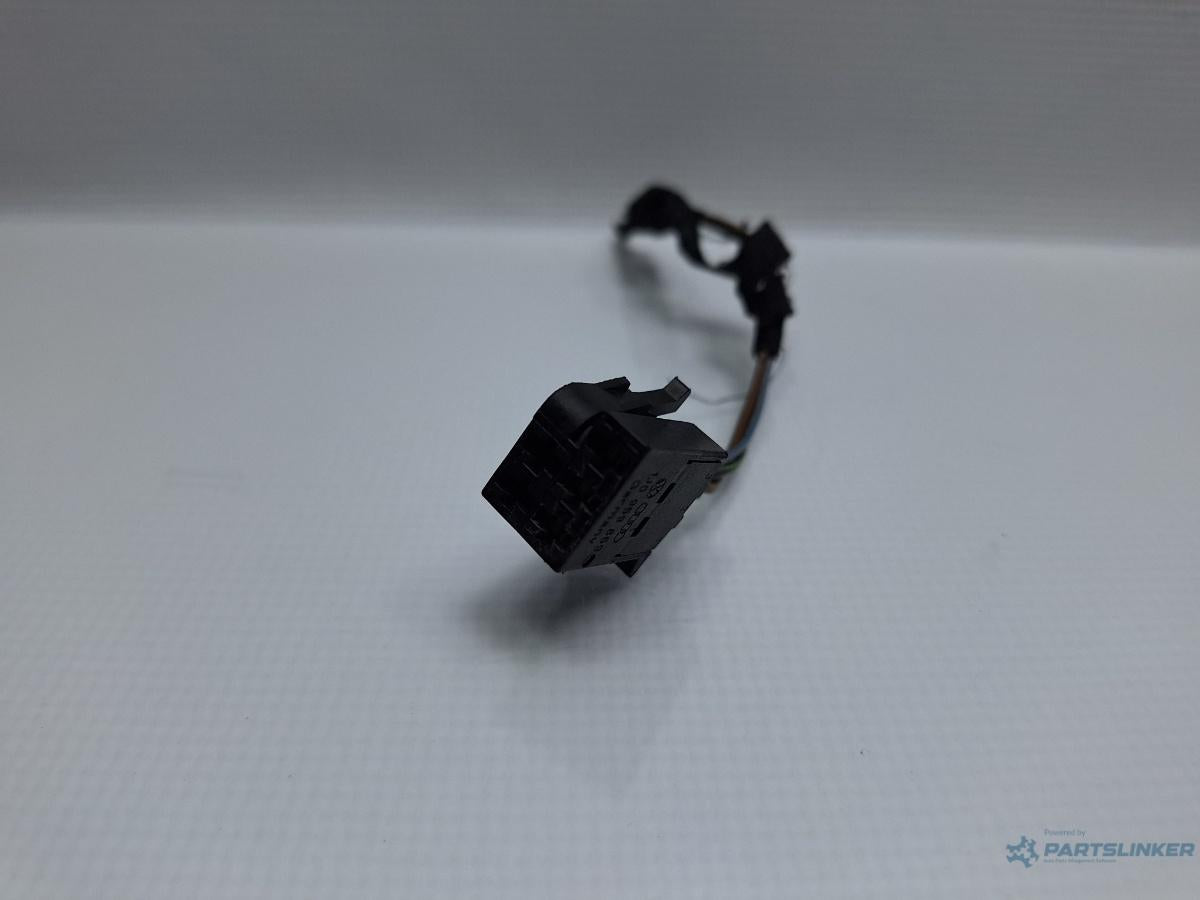 Mufa conector 5 pini SKODA FABIA Combi (6Y5) [ 2000 - 2007 ] 1.2 (AZQ, BME) 47KW|64HP OEM 1J0959869