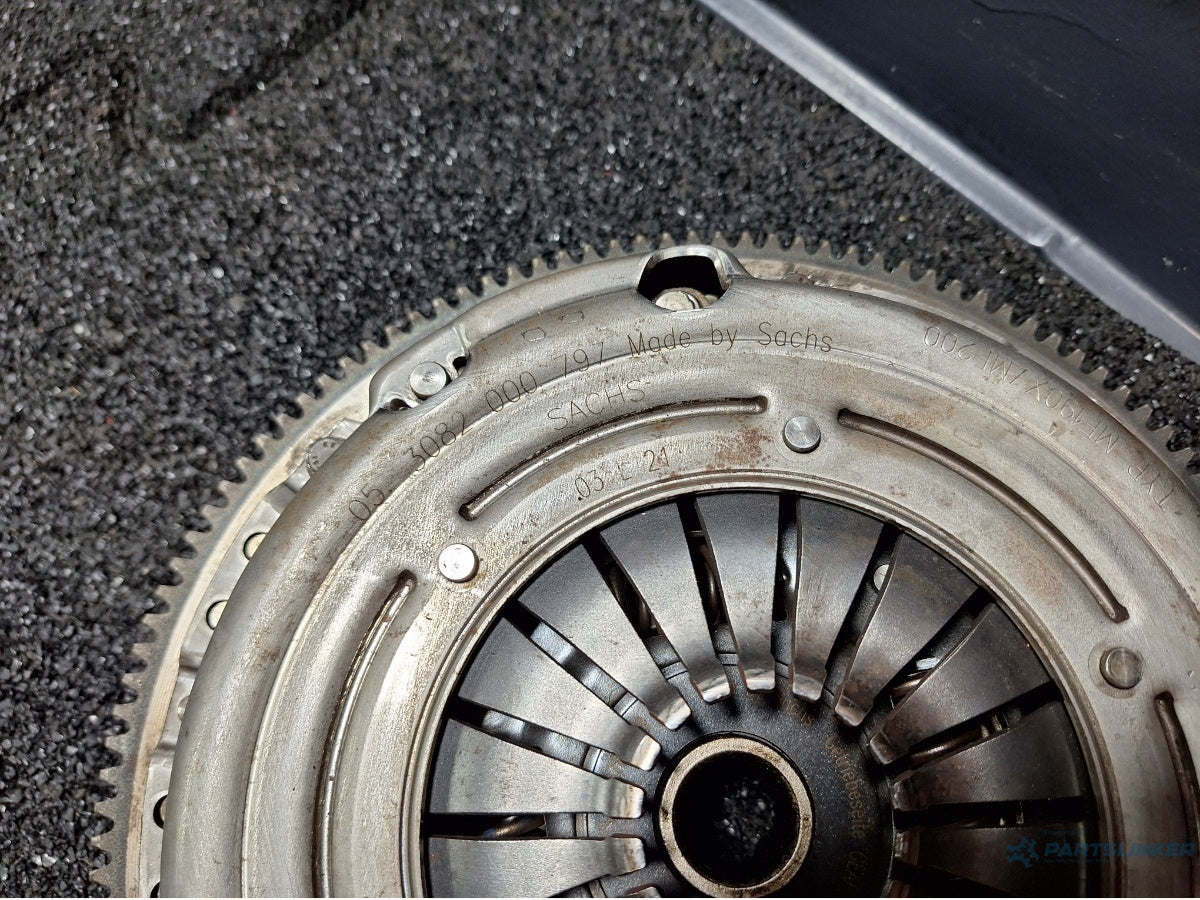 Kit ambreiaj SKODA FABIA Combi (6Y5) [ 2000 - 2007 ] 1.2 (AZQ, BME) 47KW|64HP SACHS 053082000797