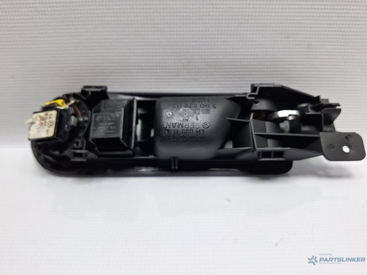Maner usa stanga spate VOLKSWAGEN PASSAT (3B3) [ 2000 - 2005 ] TDI (AVB) 74KW|101HP OEM 3B0839113 , 1J4839113C