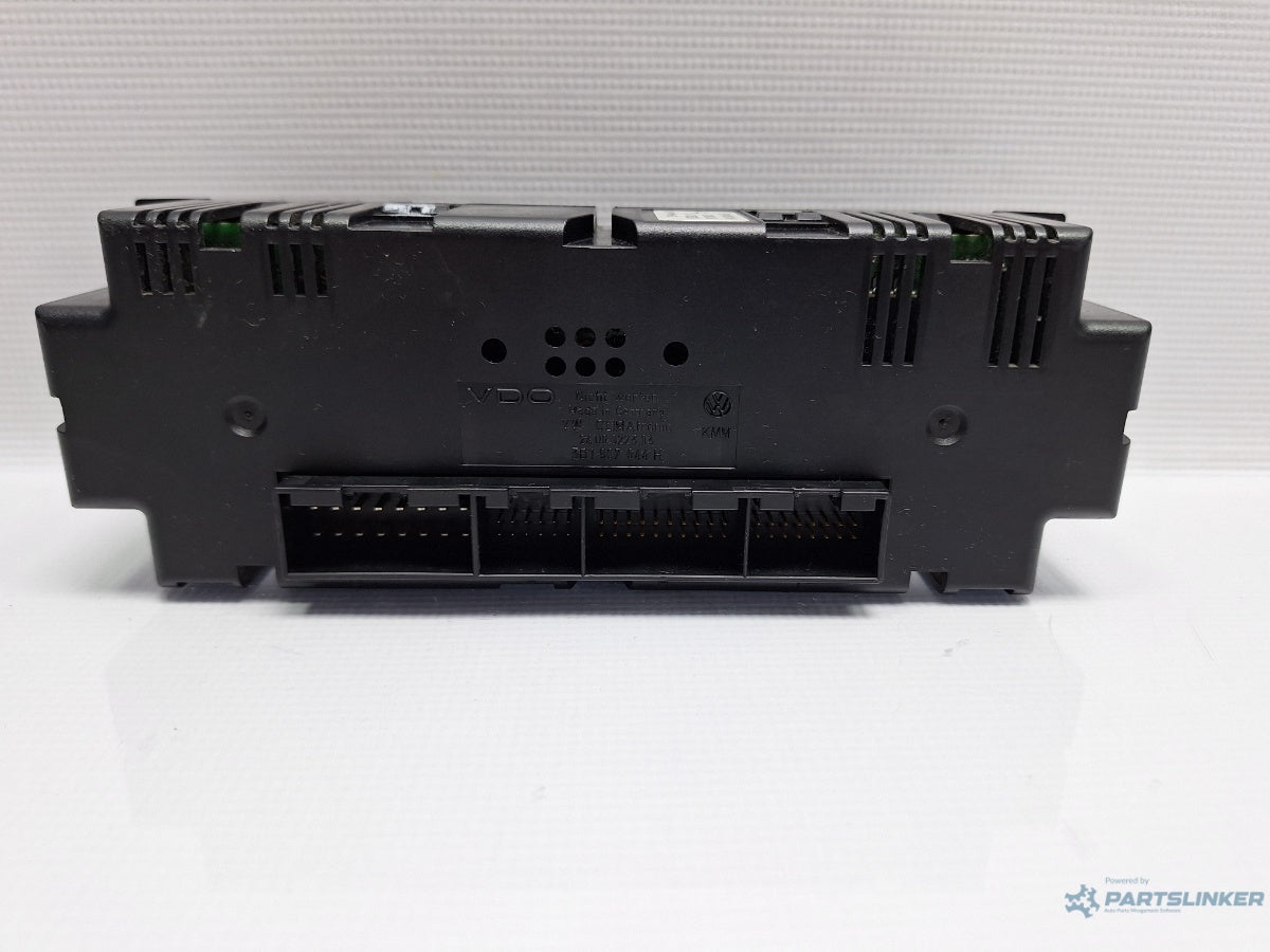 Panou comanda AC VOLKSWAGEN PASSAT (3B3) [ 2000 - 2005 ] TDI (AVB) 74KW|101HP 3B1907044H