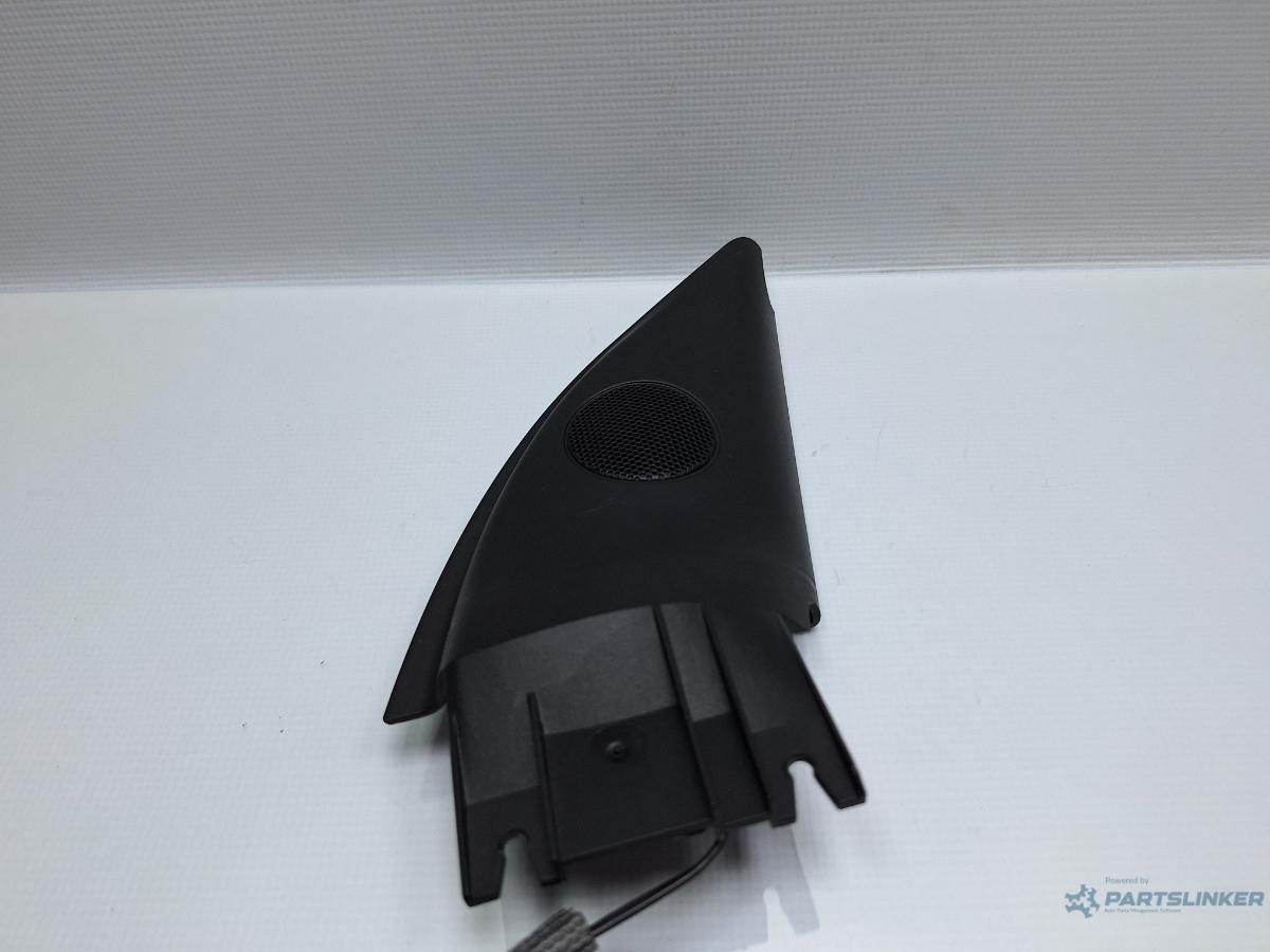 Difuzor de inalta frecventa portiera fata dreapta VOLKSWAGEN PASSAT 3B3 2000 - 2005 TDI AVB 3B0837986B