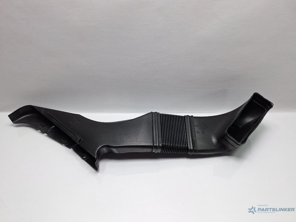 Conducte admisie filtru aer VOLKSWAGEN PASSAT (3B3) [ 2000 - 2005 ] TDI (AVB) 74KW|101HP OEM 3B0129617G , 3B0129617D