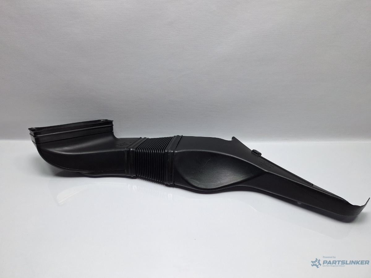 Conducte admisie filtru aer VOLKSWAGEN PASSAT (3B3) [ 2000 - 2005 ] TDI (AVB) 74KW|101HP OEM 3B0129617G , 3B0129617D