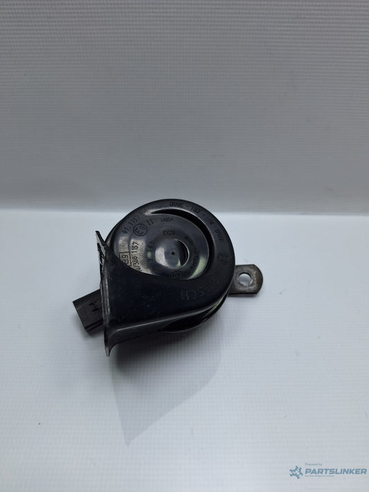 Claxon joase VOLKSWAGEN PASSAT (3B3) [ 2000 - 2005 ] TDI (AVB) 74KW|101HP 3U0951206