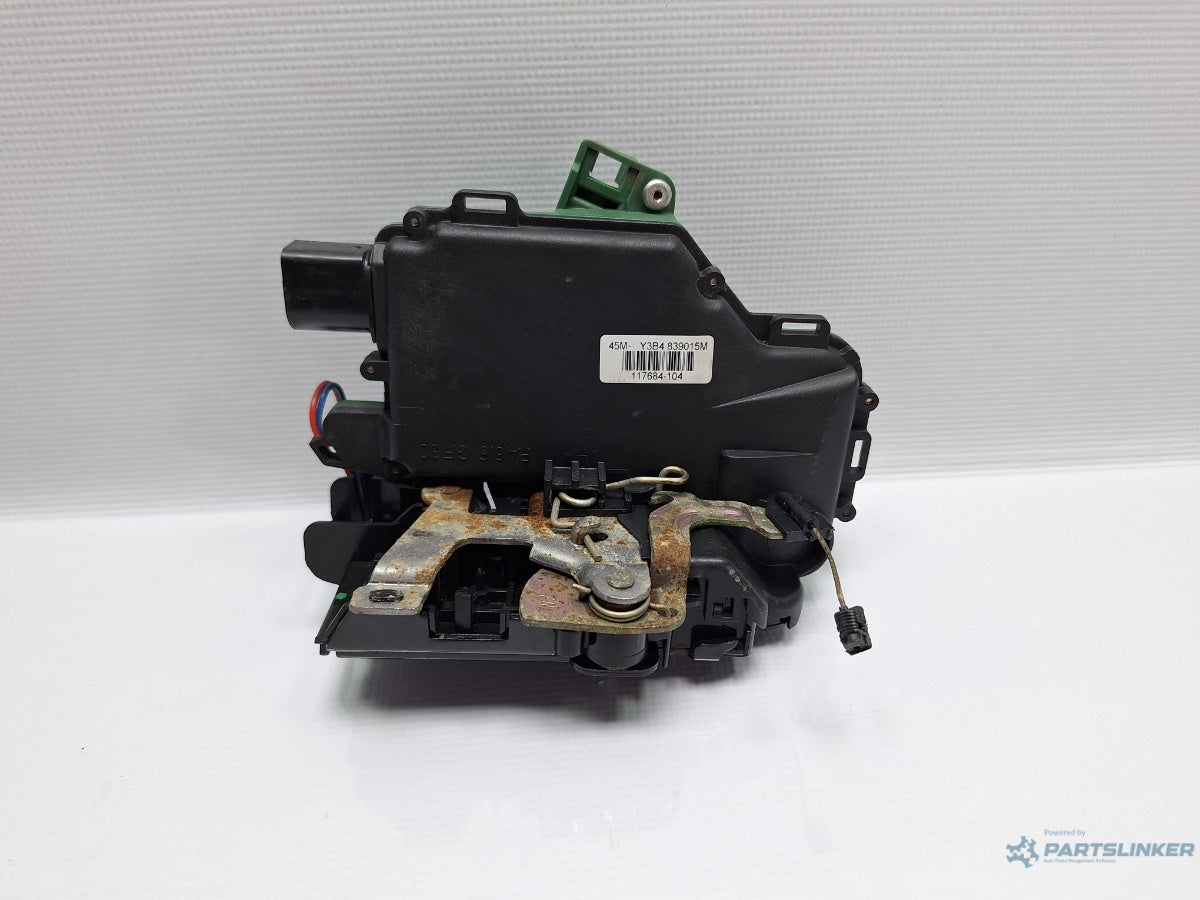 Broasca usa stanga spate VOLKSWAGEN PASSAT (3B3) [ 2000 - 2005 ] TDI (AVB) 74KW|101HP 3B4839015M