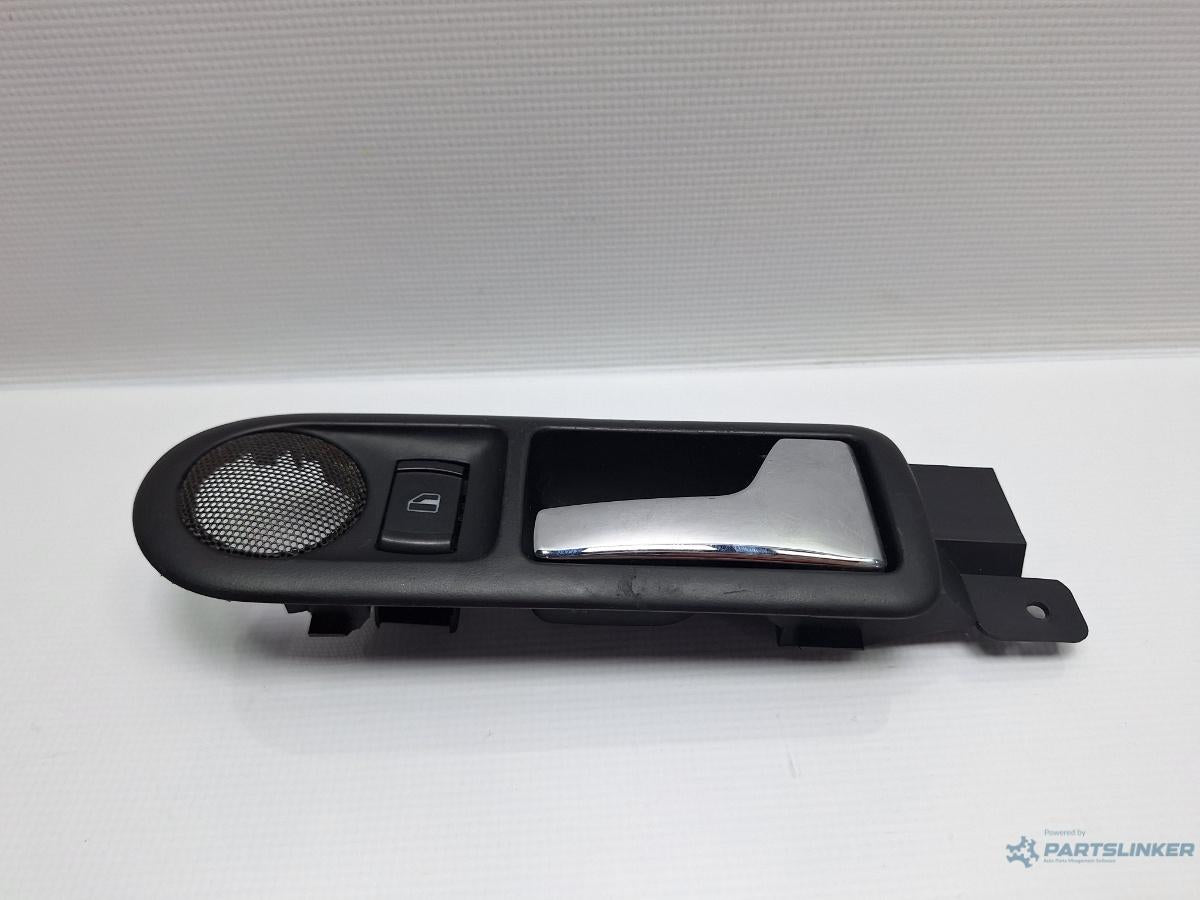 Maner interior usa dreapta VOLKSWAGEN PASSAT (3B3) [ 2000 - 2005 ] TDI (AVB) 74KW|101HP OEM 1J4839114C