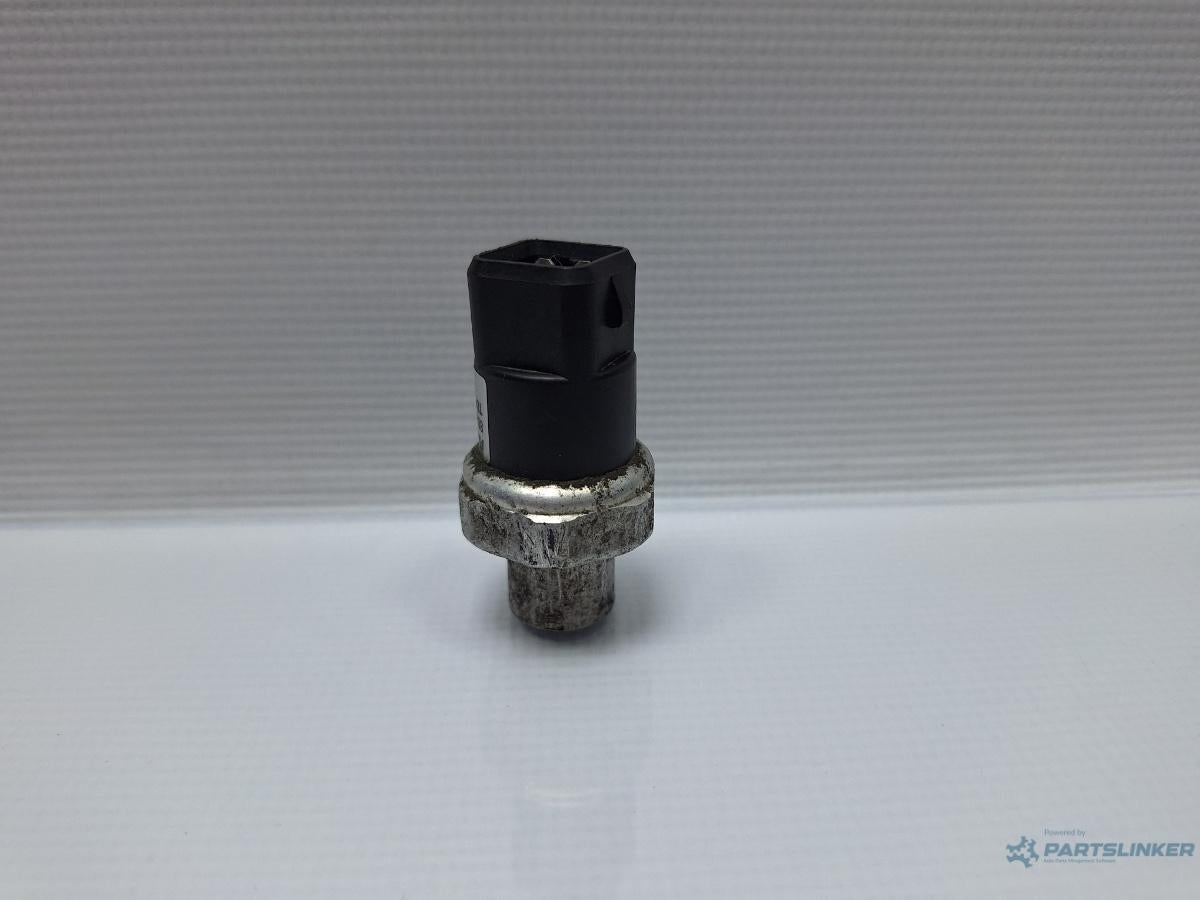 Senzor presiune AC VOLKSWAGEN PASSAT (3B3) [ 2000 - 2005 ] TDI (AVB) 74KW|101HP OEM 8D0959482B
