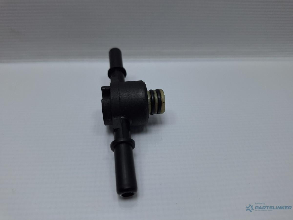 Supapa rezervor combustibil VOLKSWAGEN PASSAT 3B3 2000 - 2005 TDI AVB 70312548