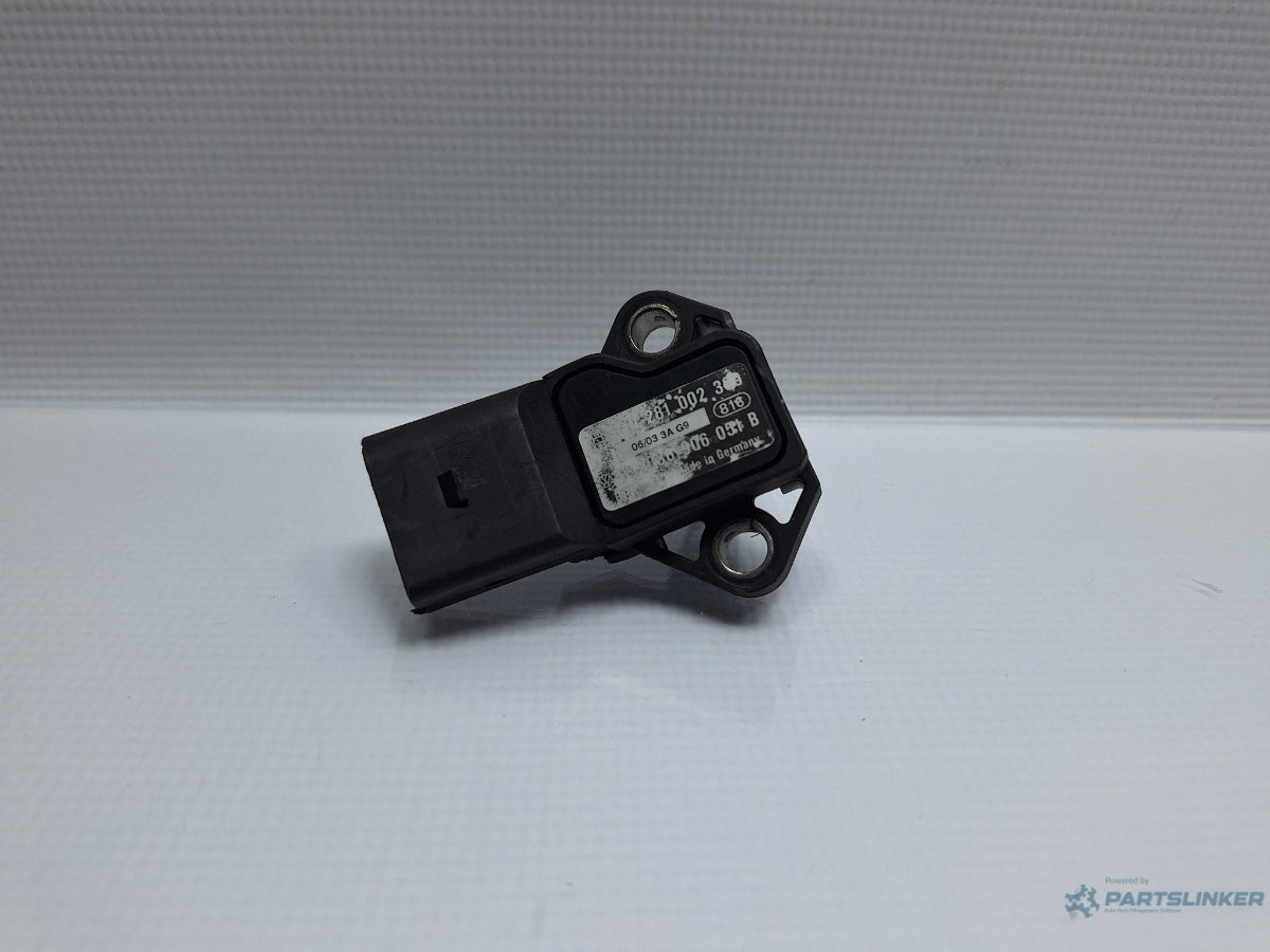 Senzor MAP VOLKSWAGEN PASSAT (3B3) [ 2000 - 2005 ] TDI (AVB) 74KW|101HP BOSCH 0281002399 038906051B