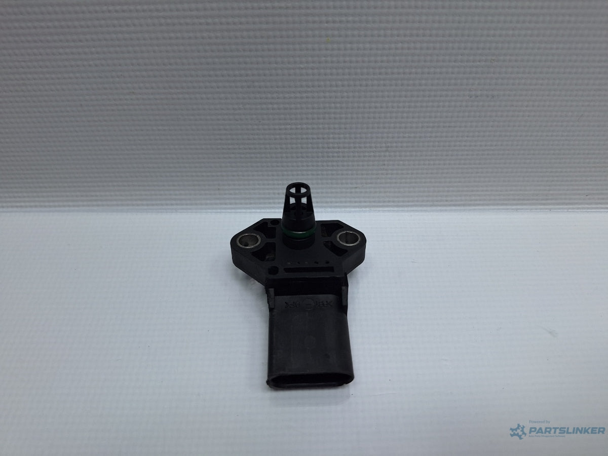 Senzor MAP VOLKSWAGEN PASSAT (3B3) [ 2000 - 2005 ] TDI (AVB) 74KW|101HP BOSCH 0281002399 038906051B