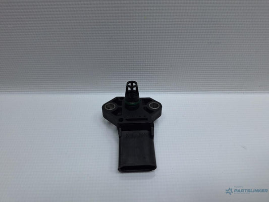 Senzor MAP VOLKSWAGEN PASSAT (3B3) [ 2000 - 2005 ] TDI (AVB) 74KW|101HP BOSCH 0281002399 OEM 038906051B