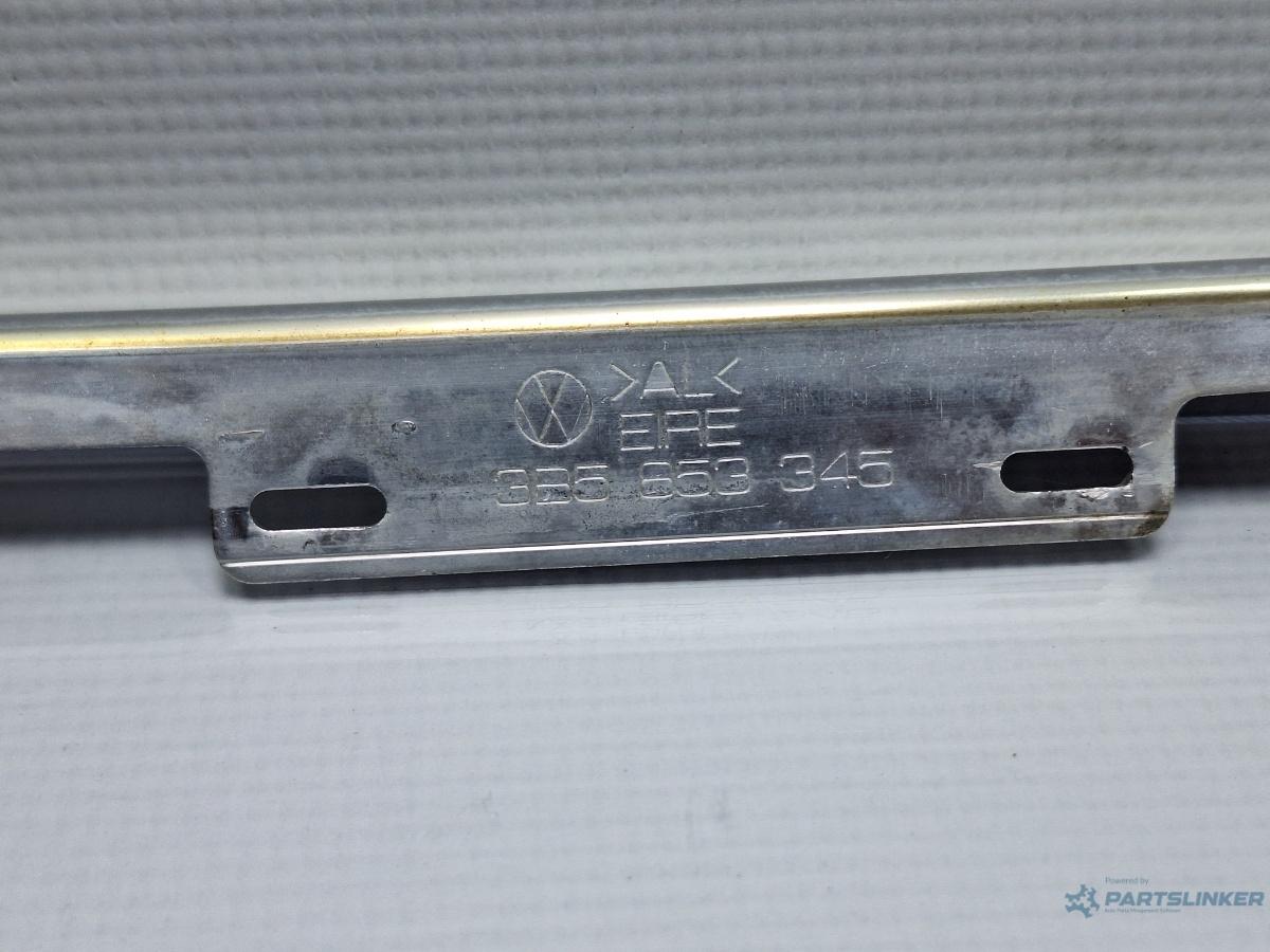 Ornament crom geam fix stanga spate VOLKSWAGEN PASSAT (3B3) [ 2000 - 2005 ] TDI (AVB) 74KW|101HP OEM 3B5853345