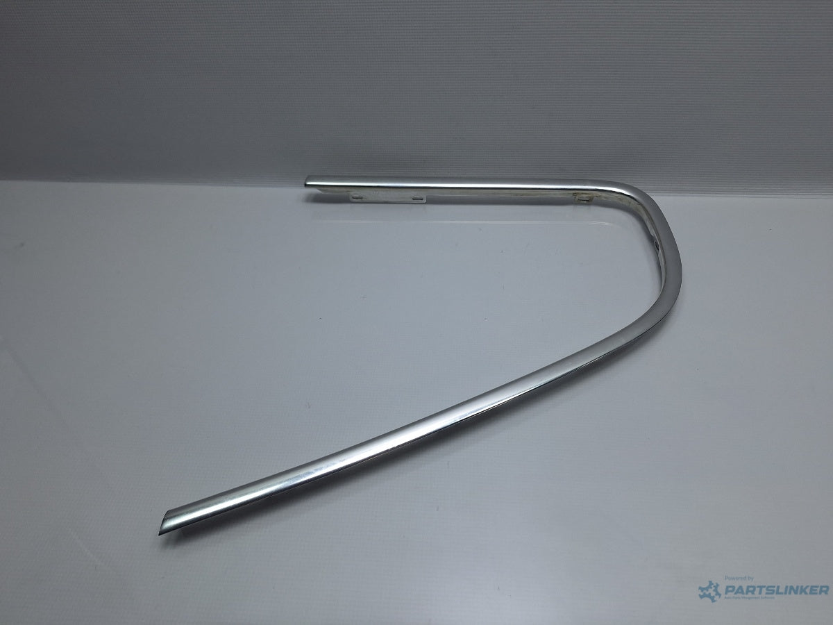 Ornament crom geam fix dreapta spate VOLKSWAGEN PASSAT (3B3) [ 2000 - 2005 ] TDI (AVB) 74KW|101HP 3B5853346