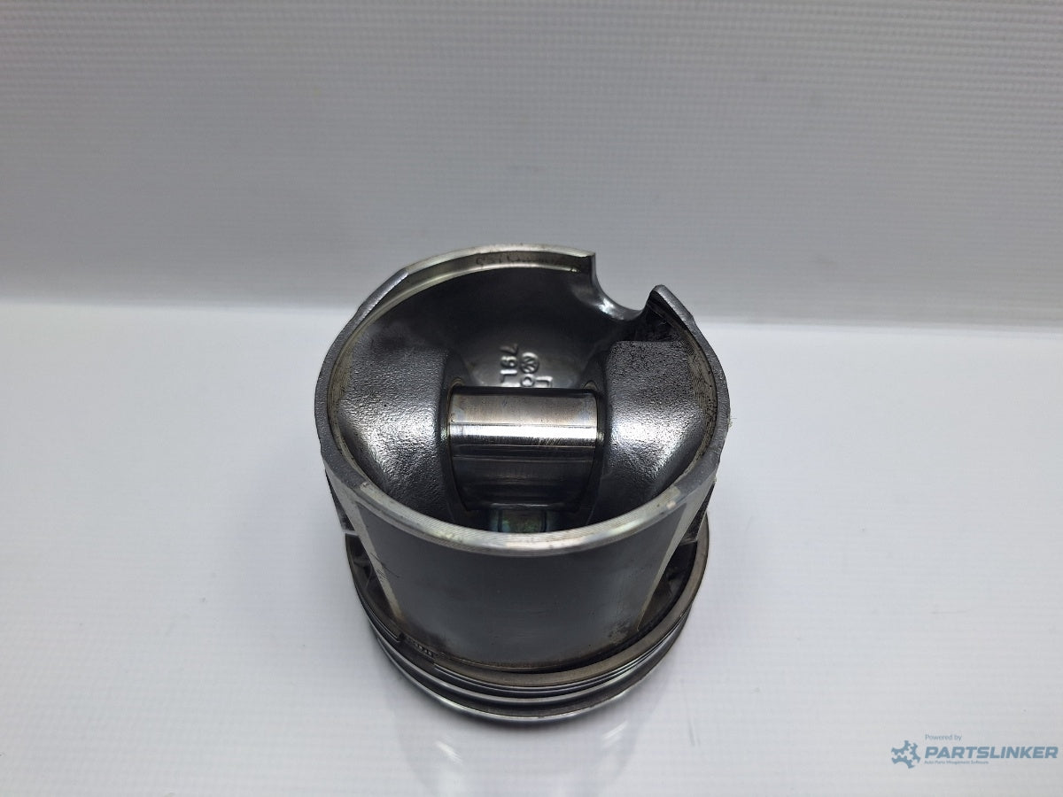 Piston cilindru 1/2 VOLKSWAGEN PASSAT (3B3) [ 2000 - 2005 ] TDI (AVB) 74KW|101HP 038107065FG