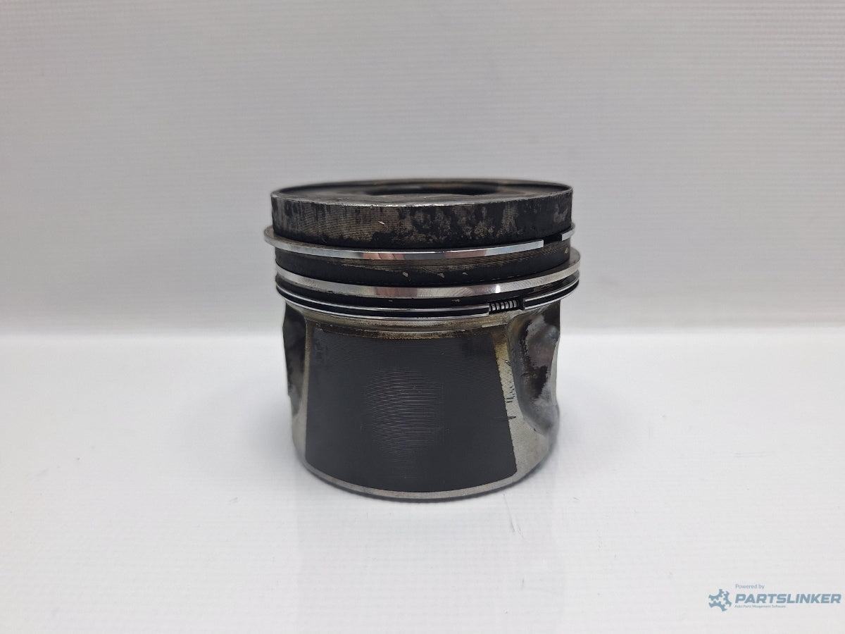 Piston cilindru 1/2 VOLKSWAGEN PASSAT (3B3) [ 2000 - 2005 ] TDI (AVB) 74KW|101HP 038107065FG