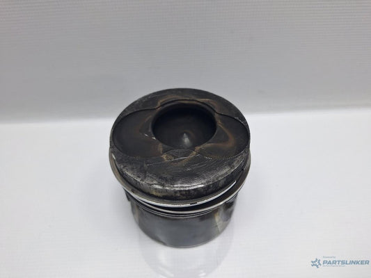 Piston cilindru 3/4 VOLKSWAGEN PASSAT 3B3 2000 - 2005 1.9 TDI AVB 038107065GH