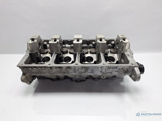 Chiulasa VOLKSWAGEN PASSAT (3B3) [ 2000 - 2005 ] TDI (AVB) 74KW|101HP 038103373R