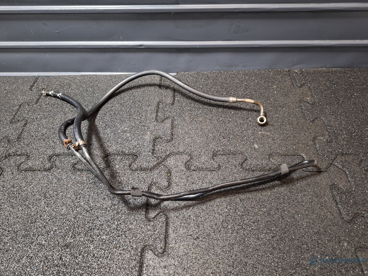 Conducta racire ulei servodirectie VOLKSWAGEN PASSAT (3B3) [ 2000 - 2005 ] TDI (AVB) 74KW|101HP 8D0422885P , 3B1422891A