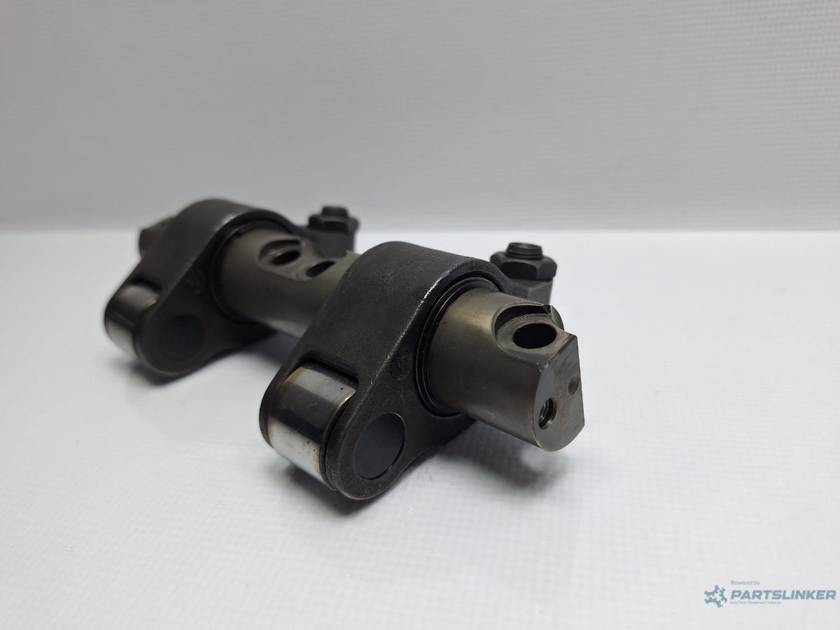 Rampa culbutori VOLKSWAGEN CADDY III Estate (2KB, 2KJ, 2CB, 2CJ) [ 2004 - 2015 ] TDI (BJB, BLS) 77KW|105HP 038109527AF