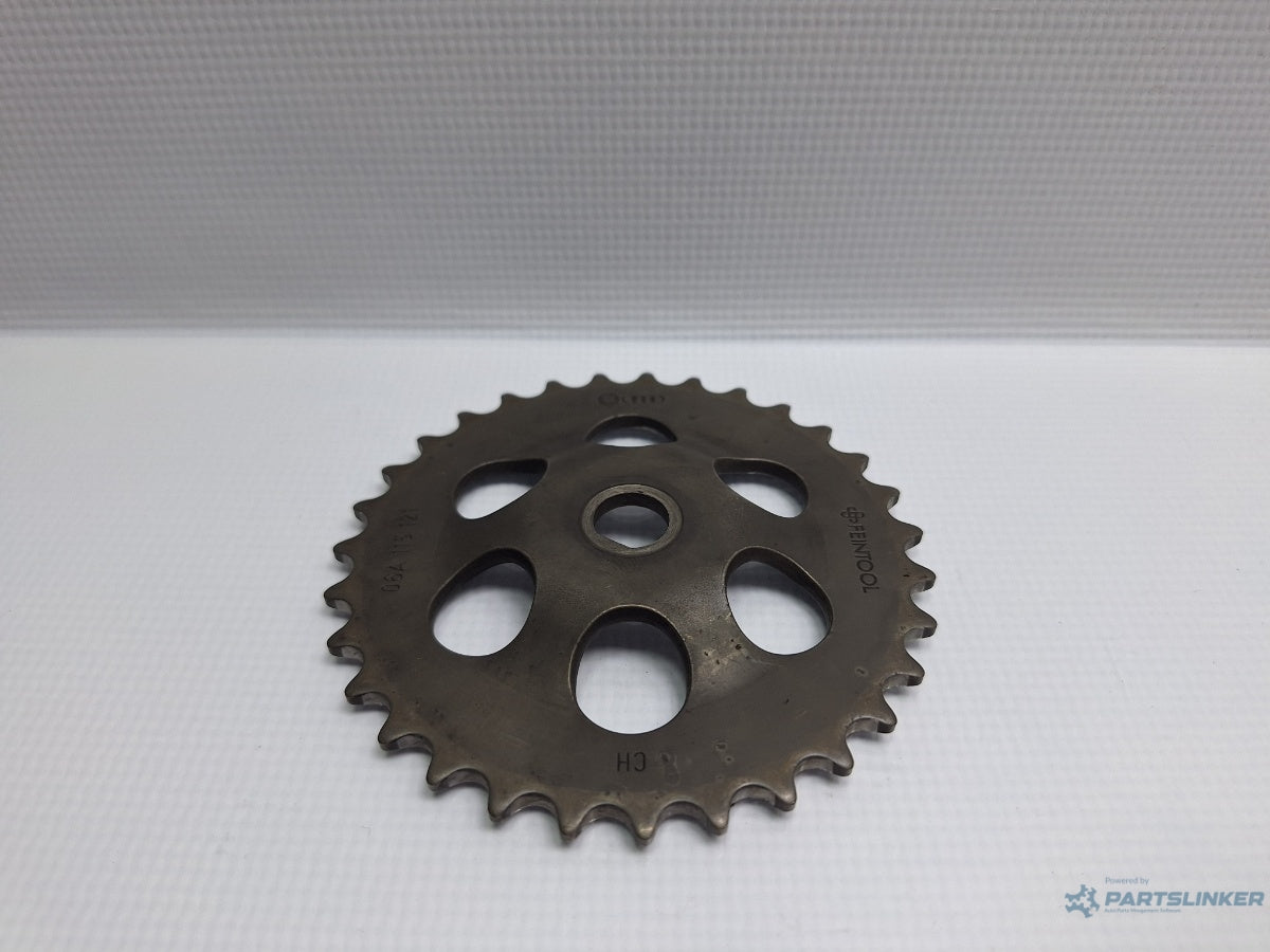 Pinion pompa ulei VOLKSWAGEN GOLF IV (1J1) [ 1997 - 2007 ] TDI (ATD, AXR) 74KW|101HP 06A115121