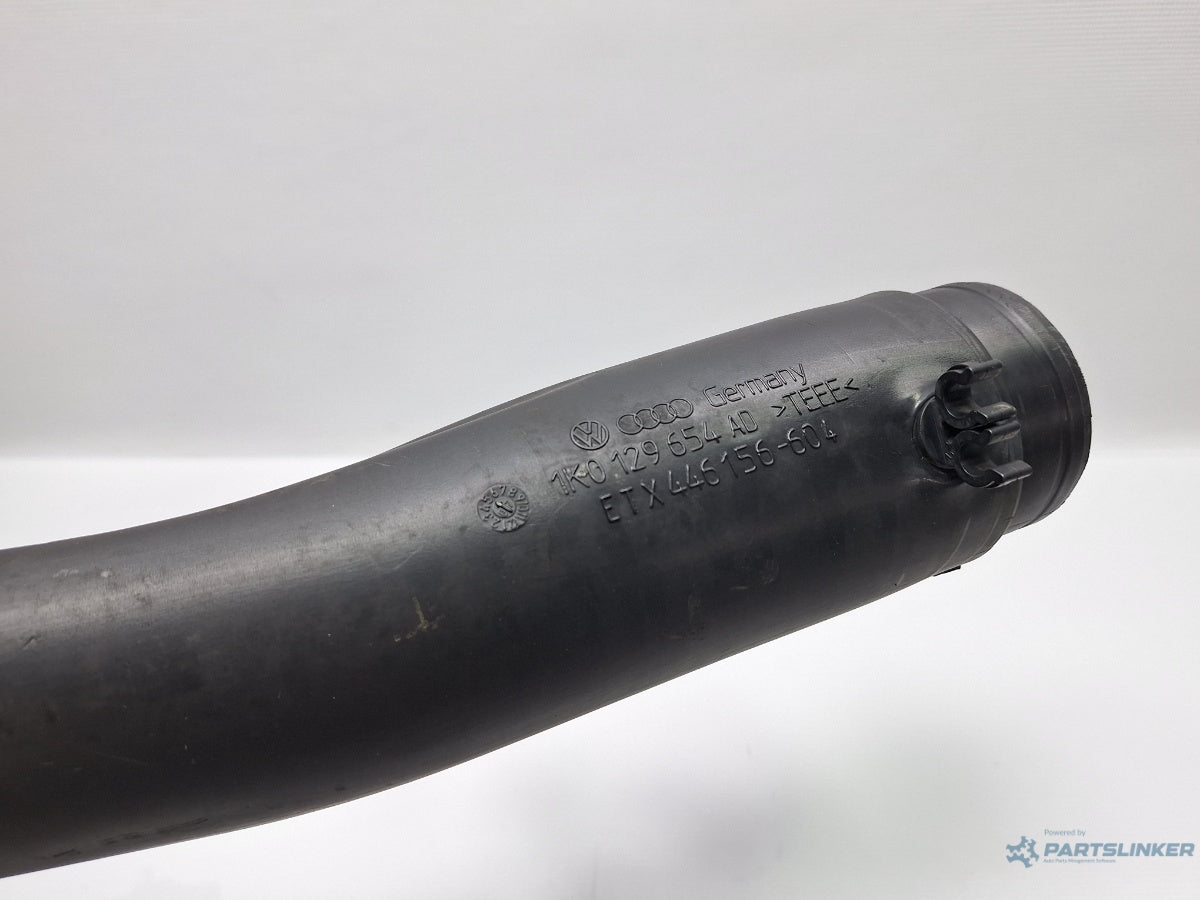 Conducta admisie aer VOLKSWAGEN GOLF V (1K1) [ 2003 - 2009 ] TDI (BKC, BLS, BXE) 77KW|105HP 1K0129654AD