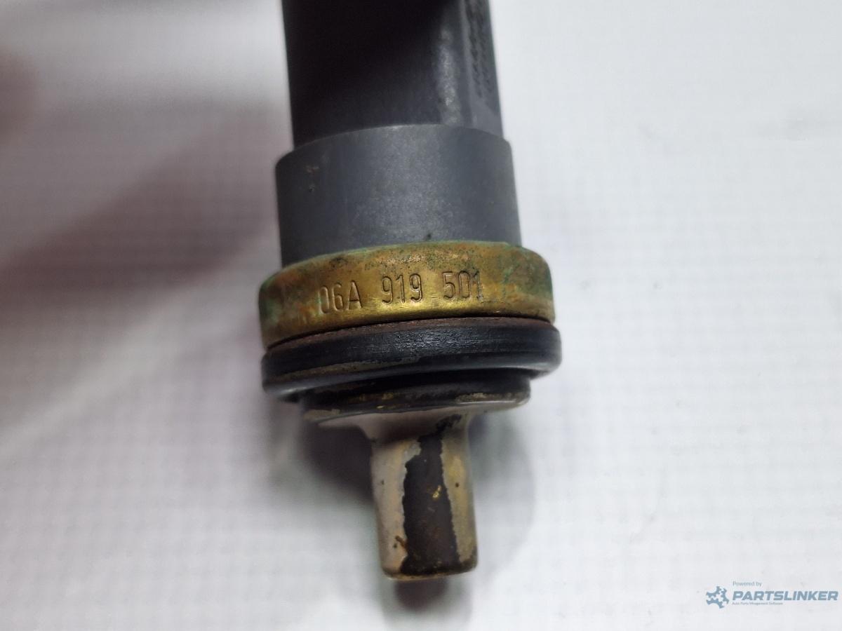 Senzor temperatura apa VOLKSWAGEN PASSAT Variant (3C5) [ 2005 - 2011 ] TDI 16V (BKP, CBAB) 103KW|140HP OEM 06A919501