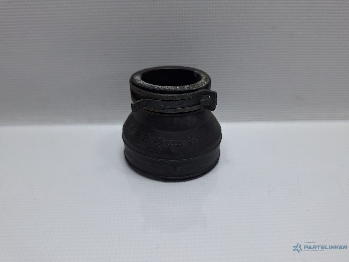 Racord cupla furtun intercooler VOLKSWAGEN PASSAT Variant (3C5) [ 2005 - 2011 ] TDI 16V (BKP, CBAB) 103KW|140HP OEM 1J0129627D