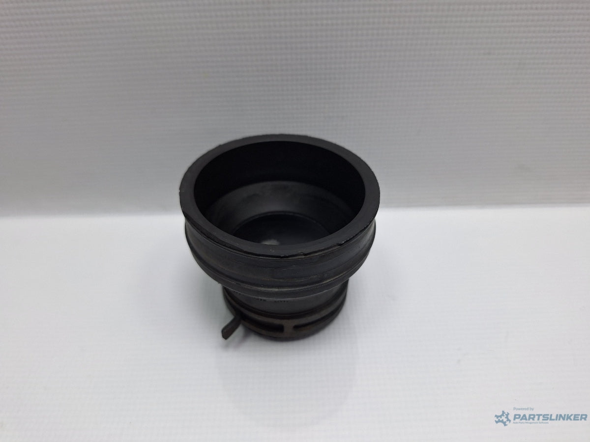 Racord cupla furtun intercooler VOLKSWAGEN PASSAT Variant (3C5) [ 2005 - 2011 ] TDI 16V (BKP, CBAB) 103KW|140HP OEM 1J0129627D