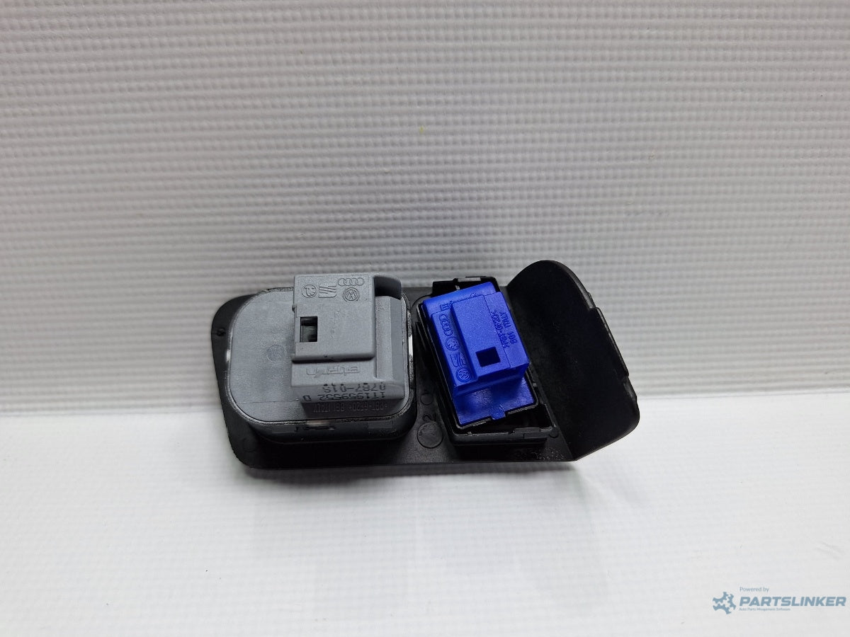 Buton reglaj oglinzi VOLKSWAGEN CADDY III Estate (2KB, 2KJ, 2CB, 2CJ) [ 2004 - 2015 ] TDI (BJB, BLS) 77KW|105HP OEM 1T1959552D