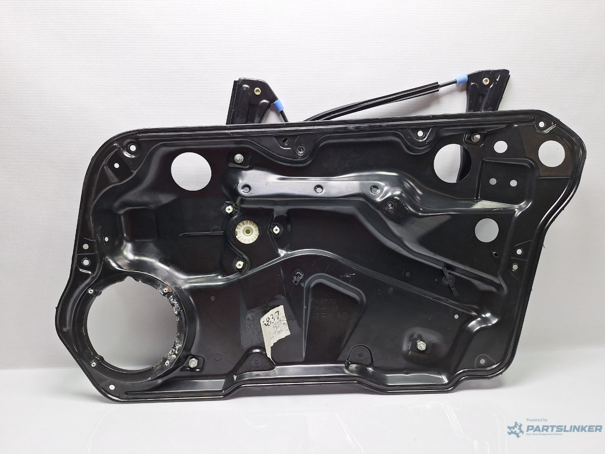 Macara geam dreapta fata VOLKSWAGEN GOLF IV (1J1) [ 1997 - 2007 ] TDI (AGR, ALH) 66KW|90HP OEM 1J4837730AA